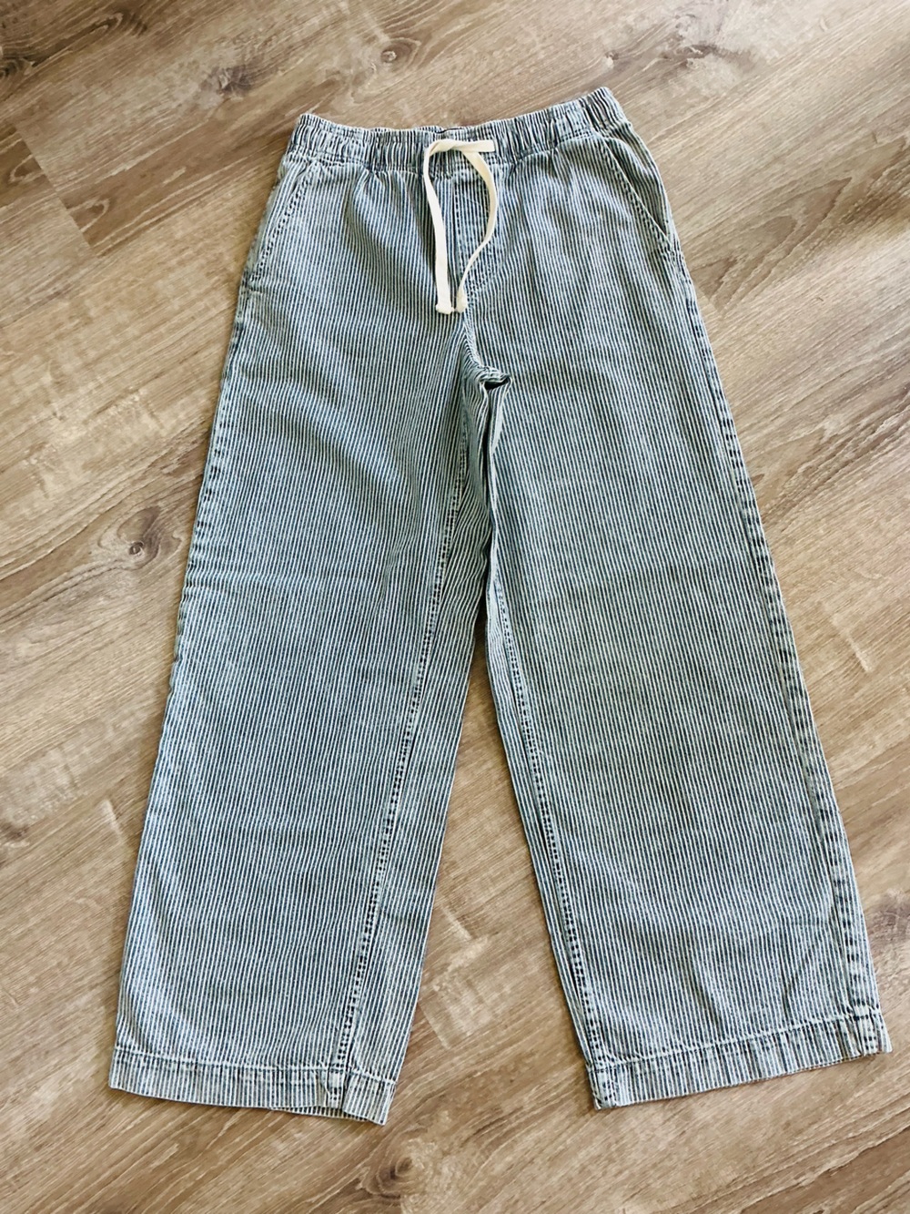 GAP High Rise Wide Leg Drawstring Pinstripe Jeans - Blue & White